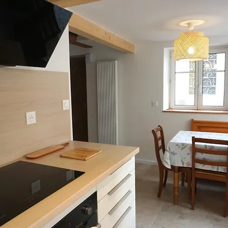 Les Hirondelles - Maison Typique - Centre Village - Proche Vignoble Hébergement de vacances